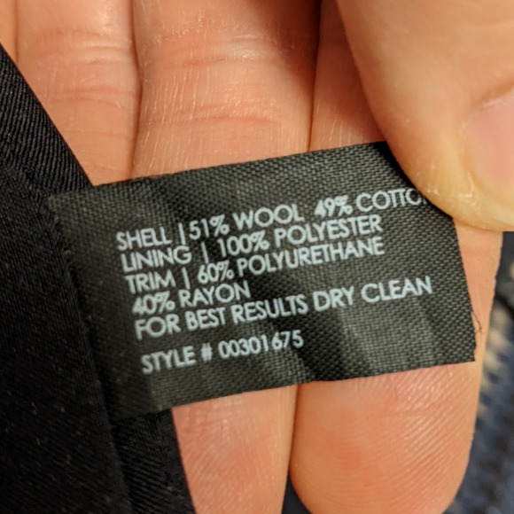 Club Monaco Wool Blend Mini Skirt - Picture 5 of 6